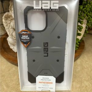 🌷UAG Pathfinder Gray iPhone 12 Pro Max Phone Case